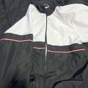 White WindbreakerJacket